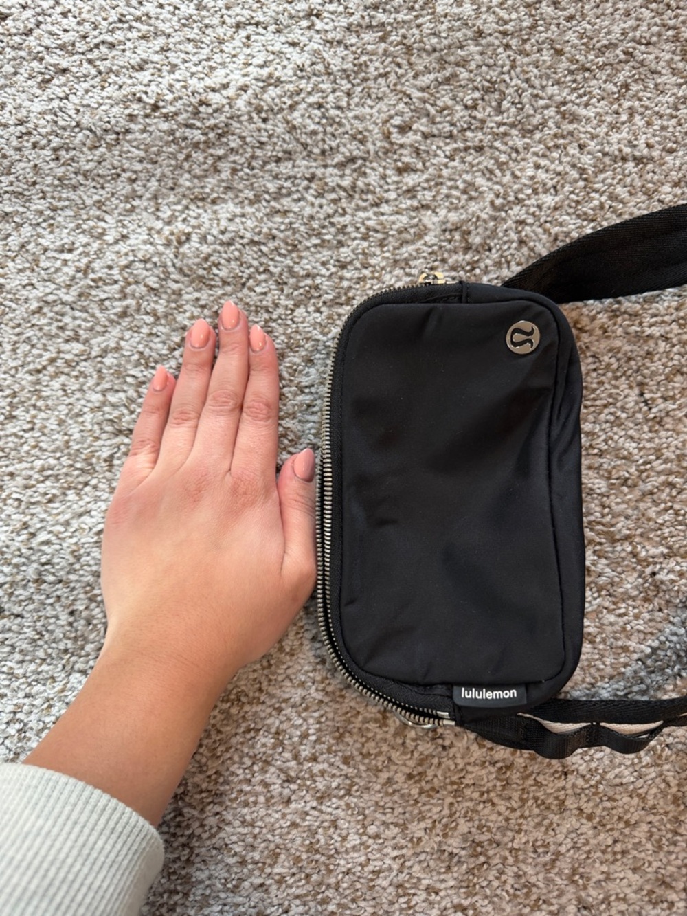 LULULEMON fanny pack - Picture 2 of 7